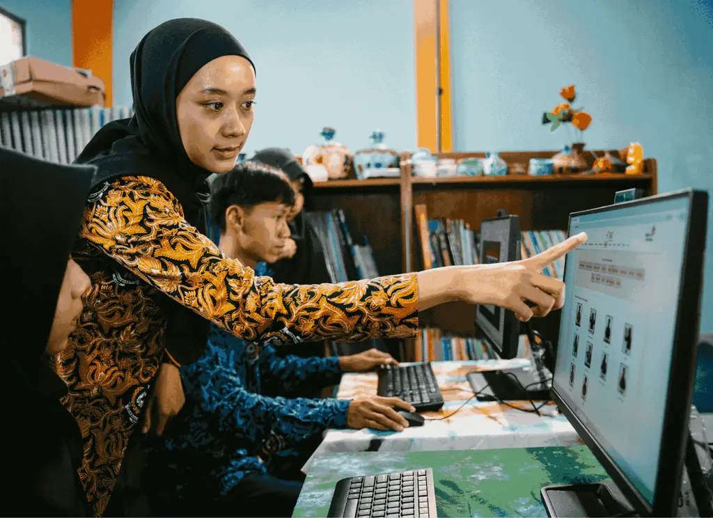 Telkom Luncurkan Program ESG 2024 sebagai Bagian Transformasi TelkomGroup